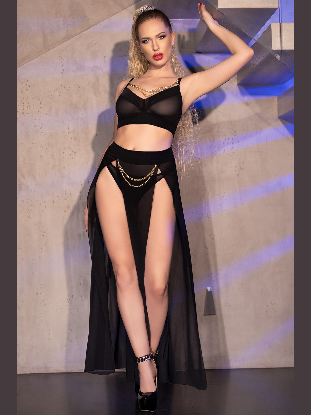 Conjunto 3 pçs - Saia, tanga e top - Saia removivel - Preto (foto 4)