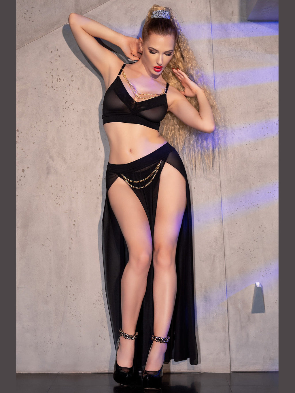 Conjunto 3 pçs - Saia, tanga e top - Saia removivel - Preto (foto 5)